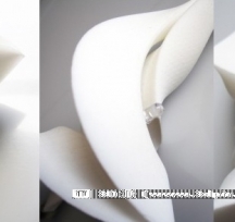 通過旋轉(zhuǎn)獲得能量的自發(fā)光尼龍燈